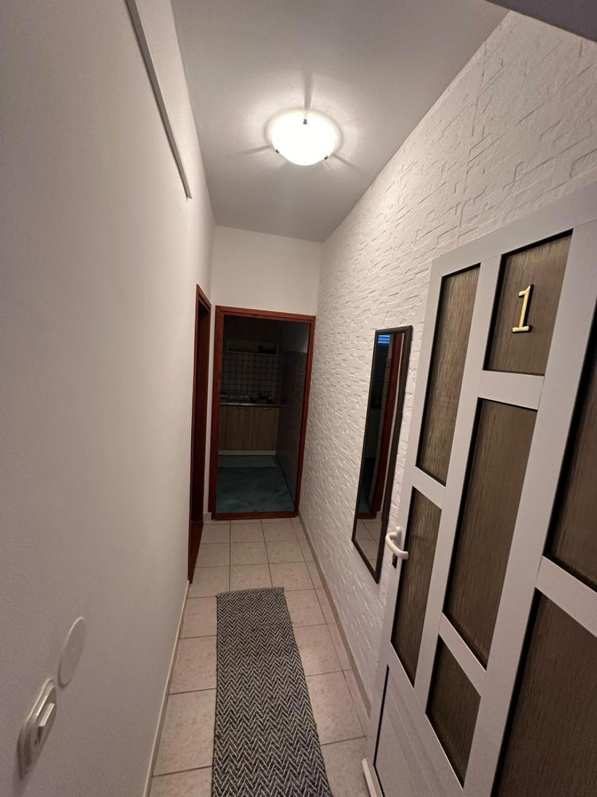 Green Garden Apartment Vodice Bilik gambar