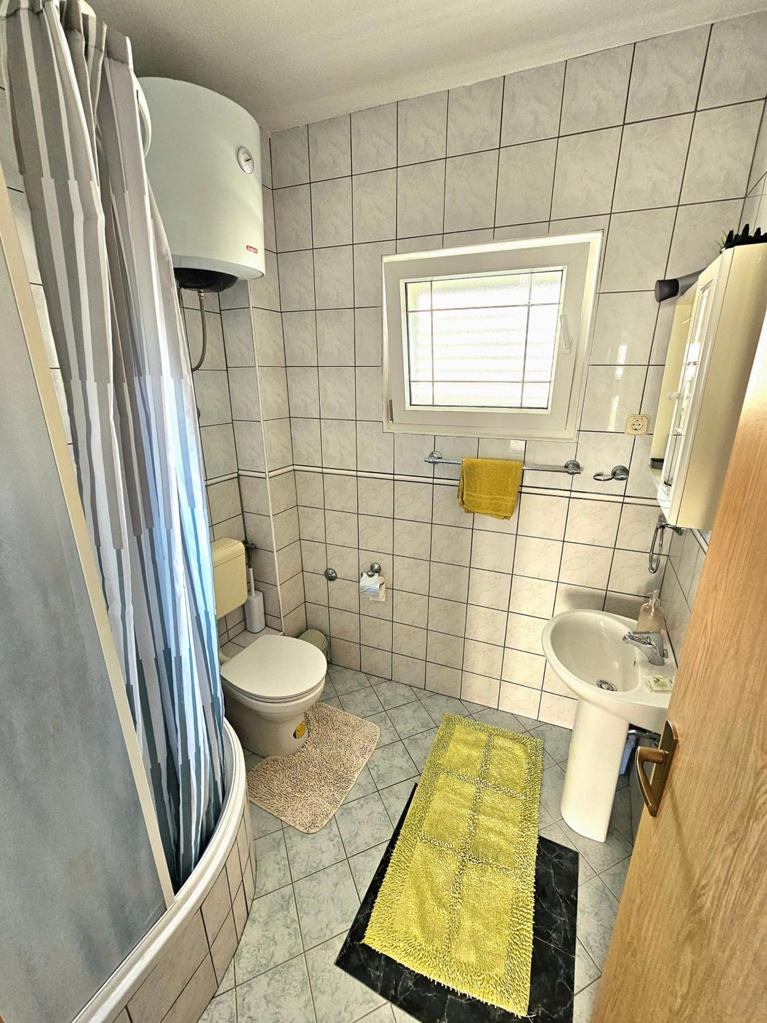 Green Garden Apartment Vodice Bilik gambar