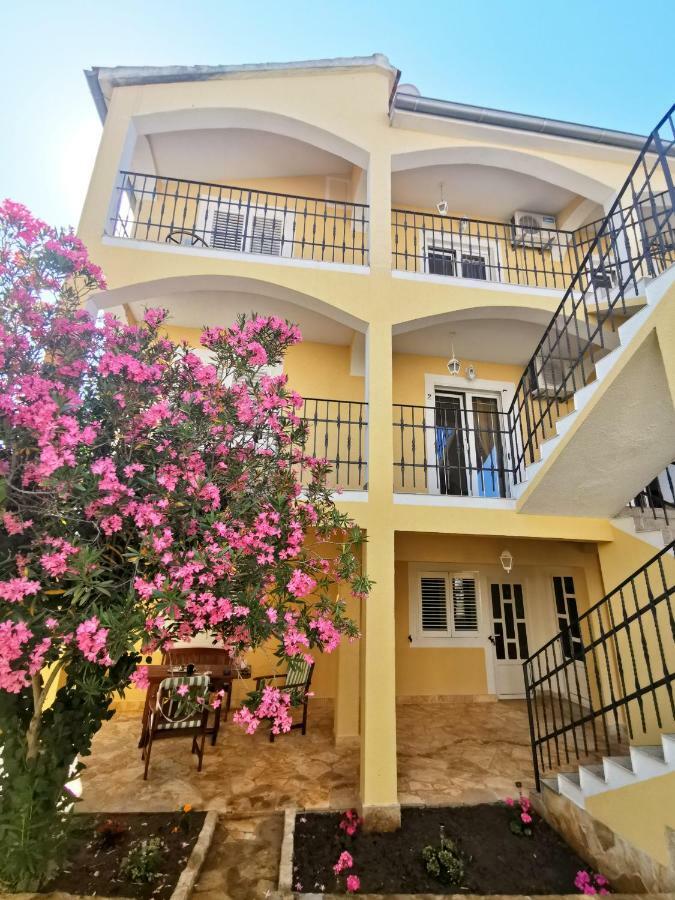 Green Garden Apartment Vodice Luaran gambar